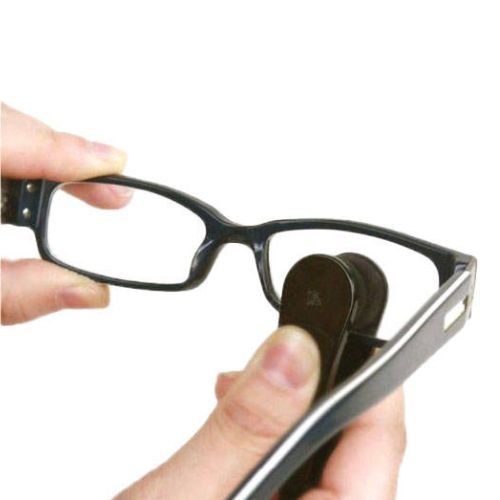 Уред за почистване на очила