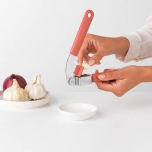 Преса за чесън Brabantia Tasty+ Terracotta Pink - Technomani