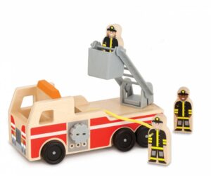 Melissa & Doug – Дървена пожарна кола и пожарникари - Technomani