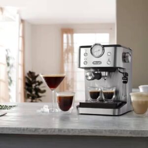 Еспресо машина De'Longhi Linea Classic EM450.M Еспресо машина De'Longhi Linea Classic EM450.M